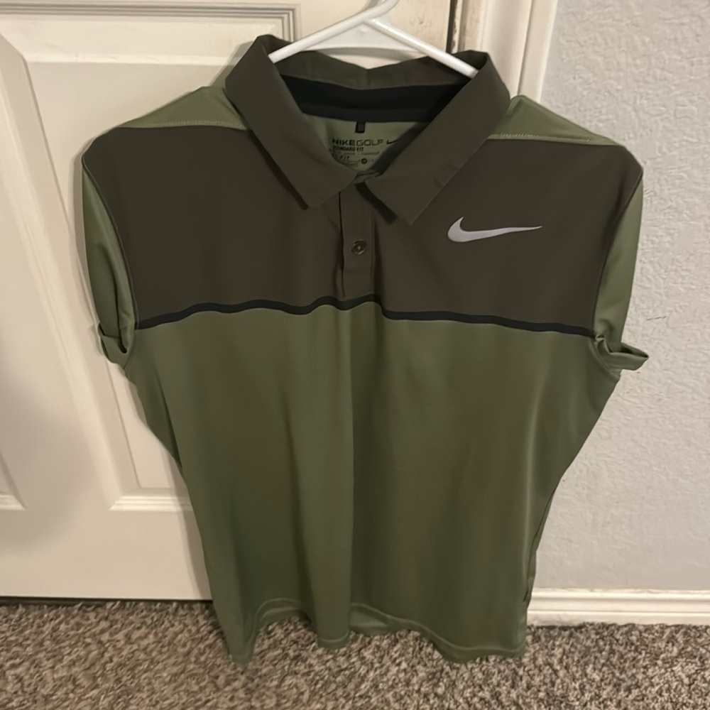 Men’s Nike Golf Shirt